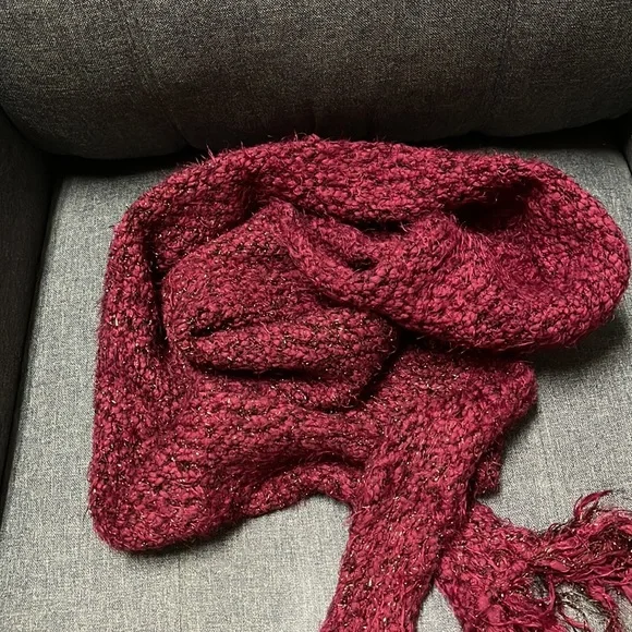 Anthropologie TinselKnit Scarf- Wine Merry Red - Picture 8 of 10